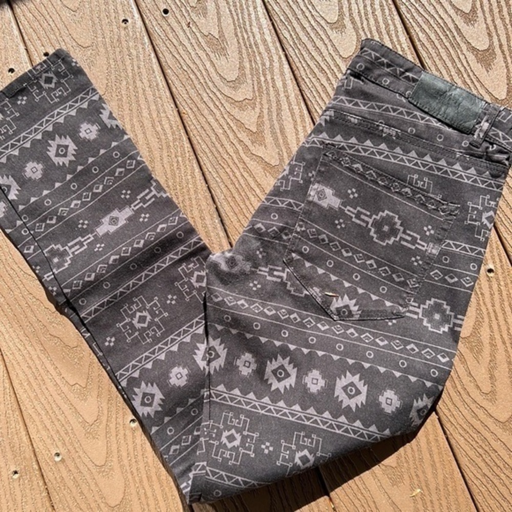 H&M Divided black/gray Aztec tribal skinny jeans